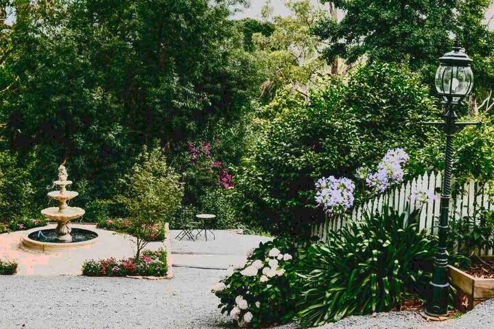 The Noble Oak gallery image 2