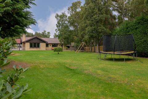 Ballater Bungalow - 4 bed - Beautiful Garden