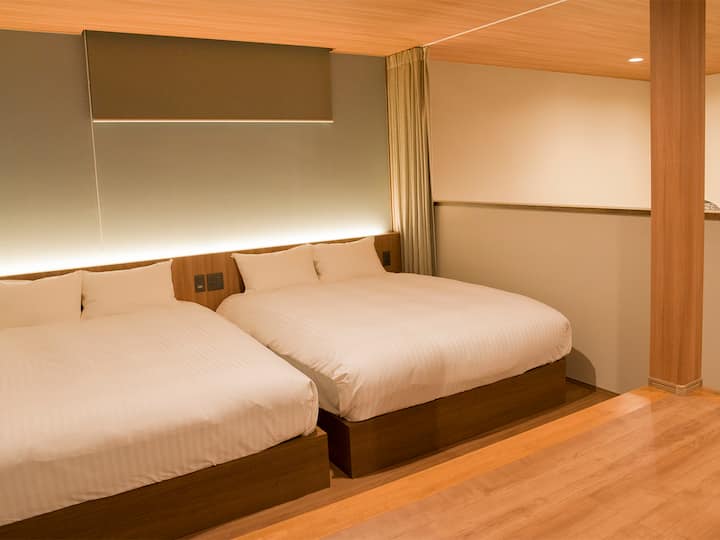104 & 105 Bedroom ① (2nd floor)