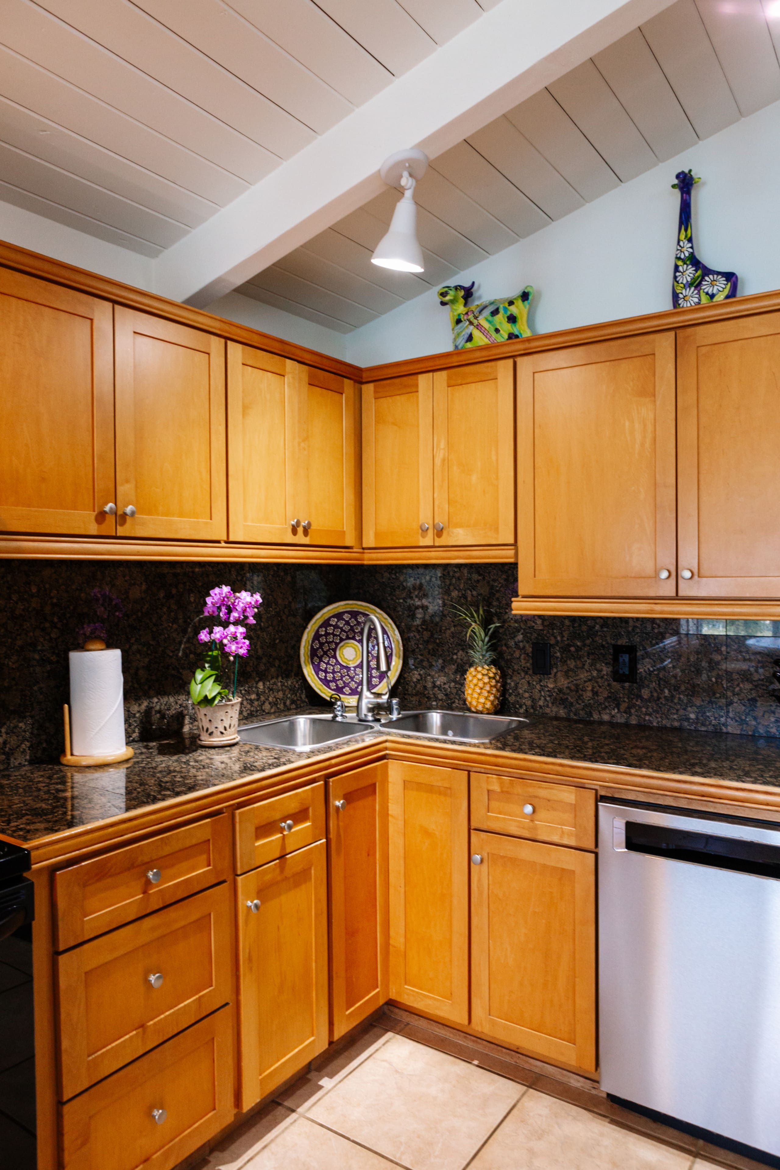 Condo in Lihue · ★4.96 · 2 bedrooms · 3 beds · 2 baths - Image 18