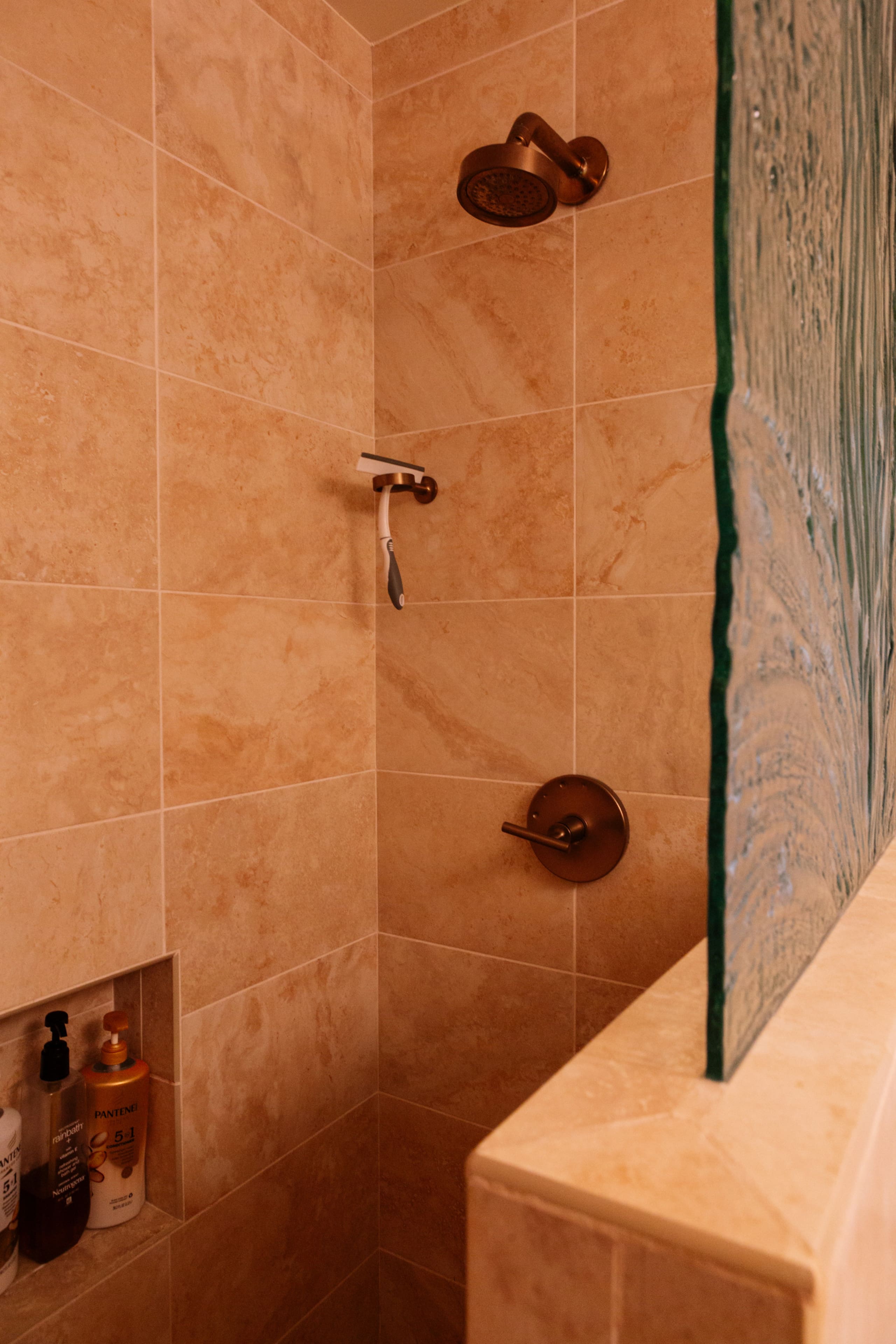 Condo in Lihue · ★4.96 · 2 bedrooms · 3 beds · 2 baths - Image 23