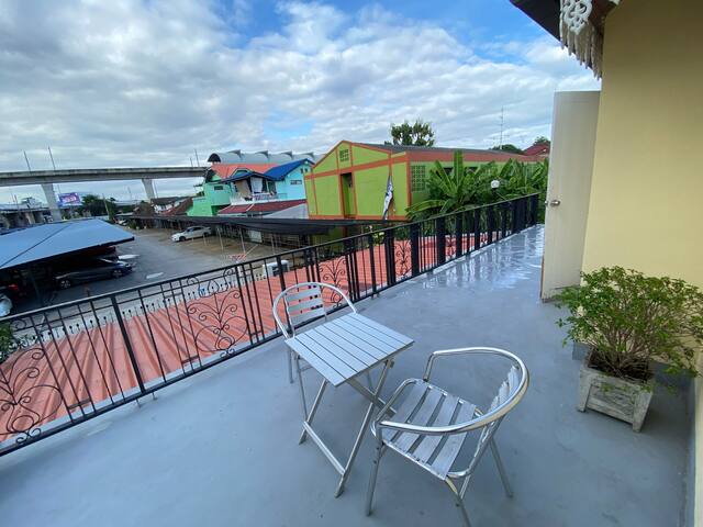 Holiday Home by Airport one station hometel gallery image 4