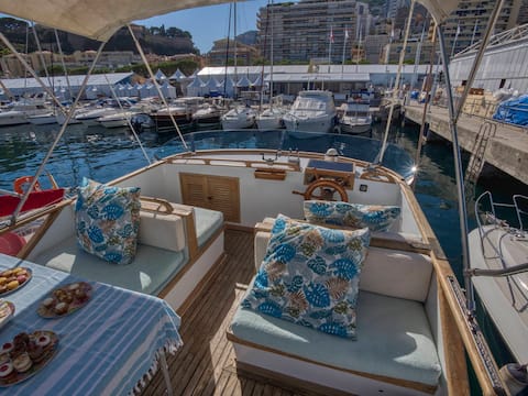 Monaco: Boat with character
