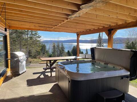 266 Rang du Lac, Lejeune – Manoir