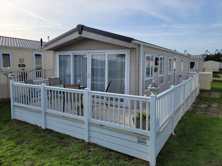 Felixstowe Holiday Rentals & Homes England, United Kingdom Airbnb