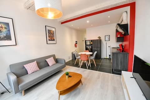 Popular Airbnb listing: Les Cerisiers - Classy Flat in Namur Center in Namur