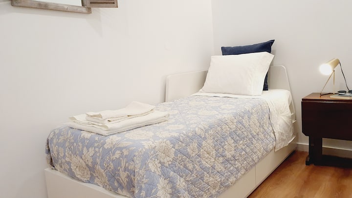 Habitación adicional con cama doble - opción de cama individual.