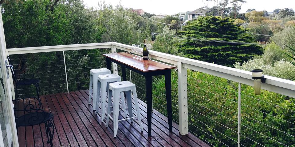 Rye Coastal Views Retreat – Relaxed Holiday Living gallery image 4