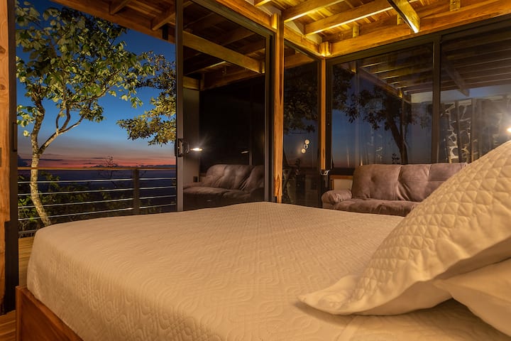 Втора стая.