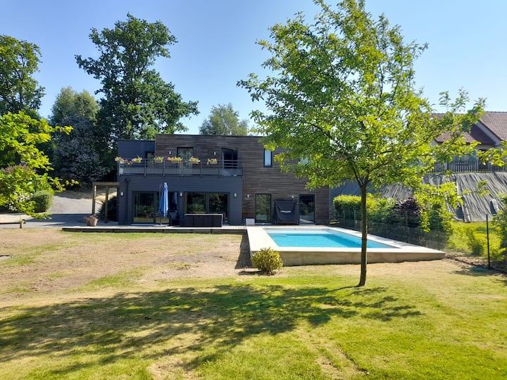 Villa Les Planches with pool