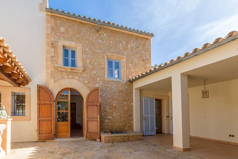 NEW finca with pool and breathtaking view