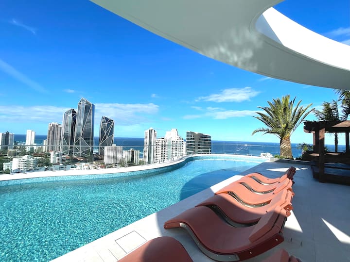 Broadbeach Holiday Rentals & Homes Queensland, Australia Airbnb