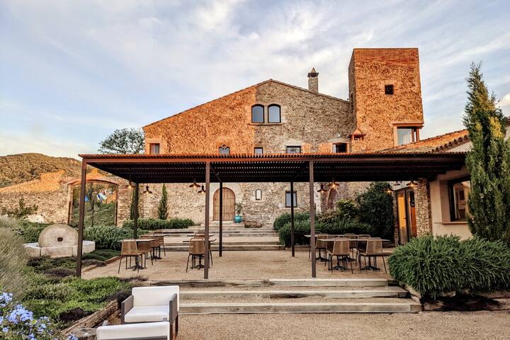 Mas Oms – Incredible views – Natural Park gallery image 2