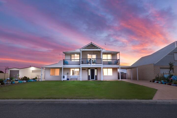 Lancelin By The Dunes – Low Mid Week Rates!!