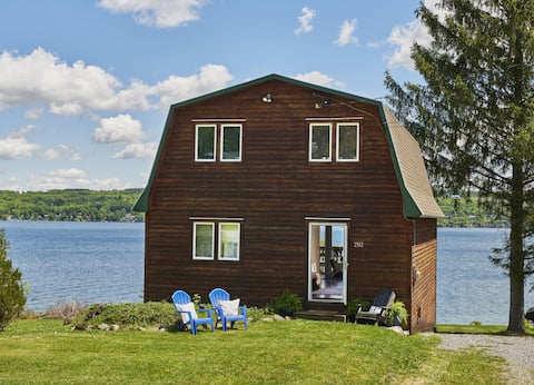 Private Lakefront Skaneateles, Mint 3.5BR/2 Bath