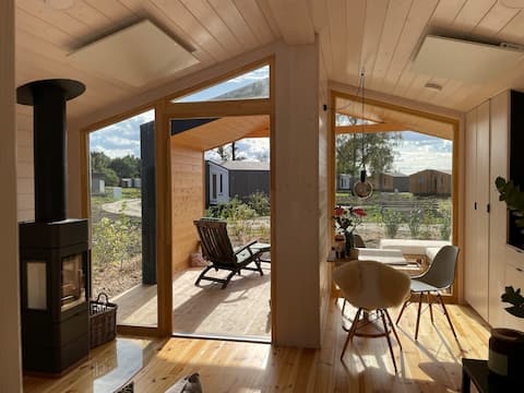Cozy tiny house on the Elbe with fireplace