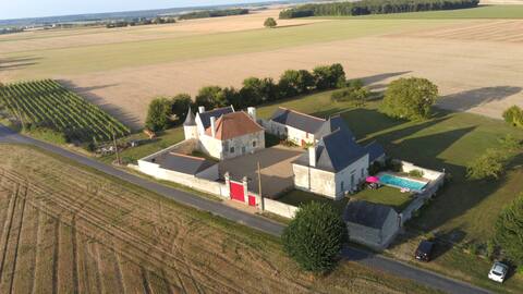 Manoir des Treilles, in the Heart of the Loire Valley Châteaux