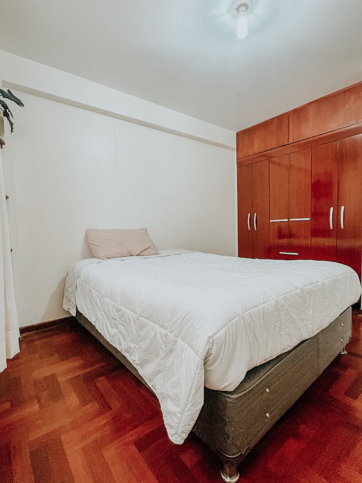 Habitación Amplia E Iluminada Cusco - Cuzco
