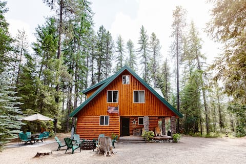 Spacious Family Nature Retreat Near Priest Lake