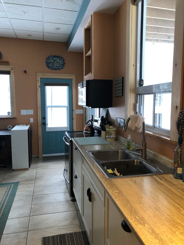 14 Acre Forest Solitude 1 Bed Guesthouse W/pool - Simcoe