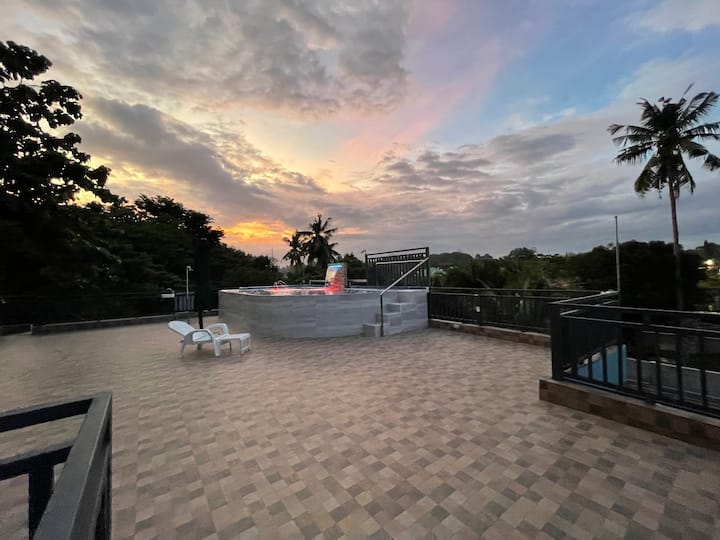 Charming Apartelle with swimming pool