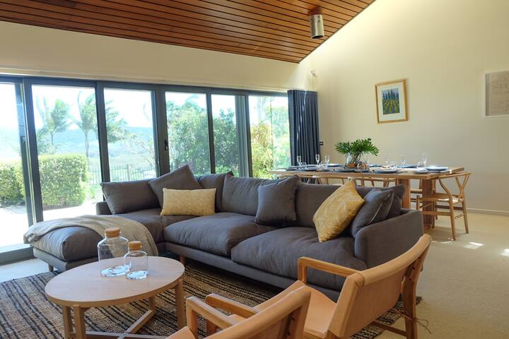 Opera House above Coffs Jetty gallery image 4