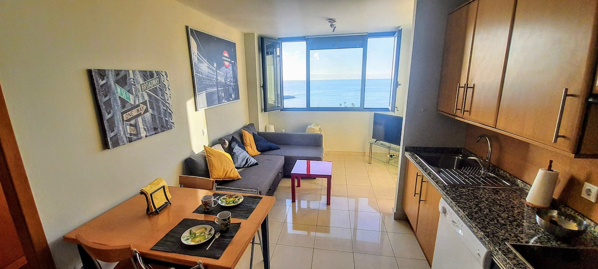 Leistungsstarkes Airbnb: Beautiful ocean views - Luxury Building Tower I in Santa Cruz De Tenerife