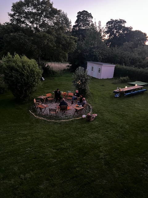 Wedding Diaries - Country Cottage