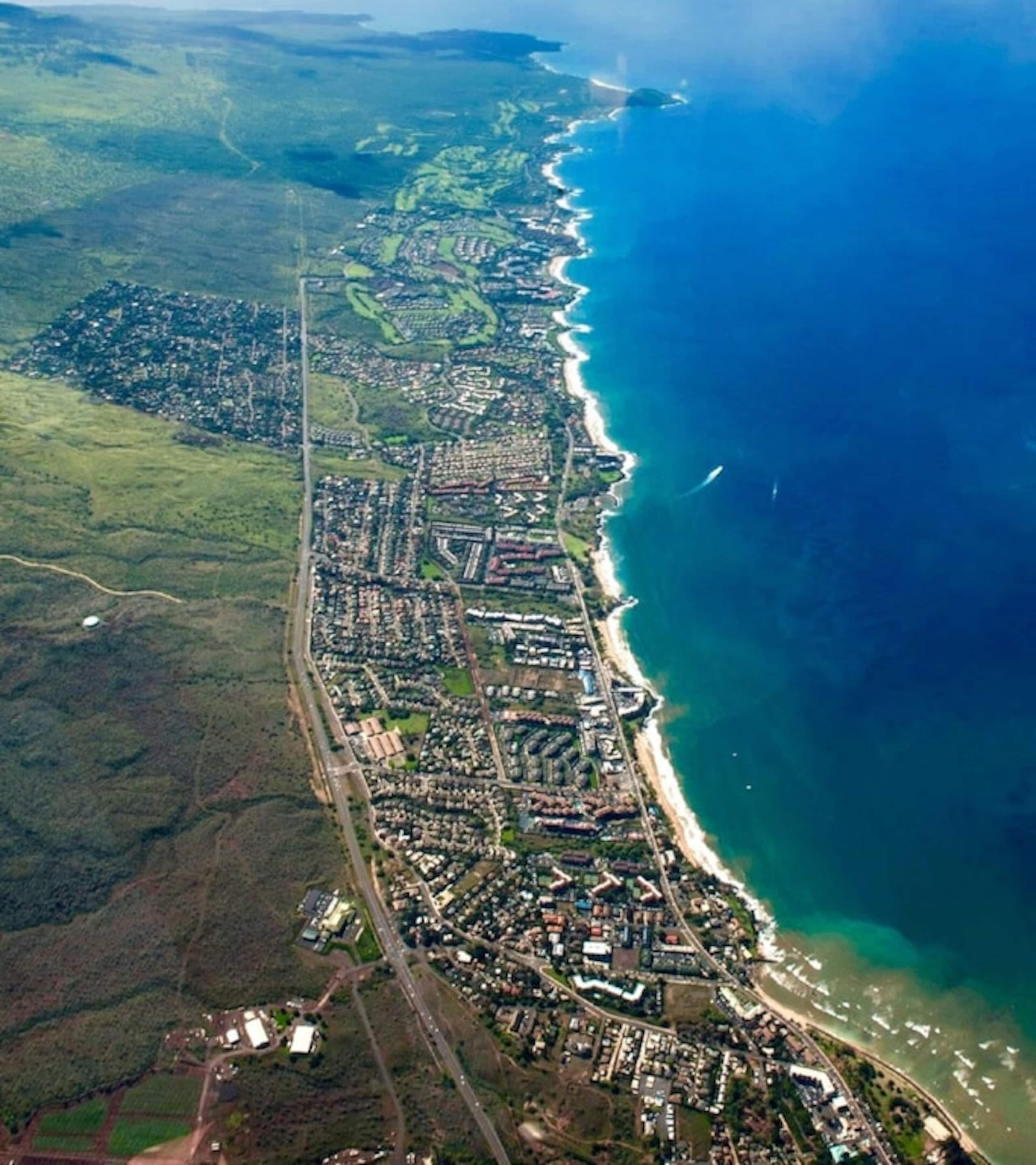 Condo in Kihei · ★4.87 · 2 bedrooms · 3 beds · 2 private baths - Image 53
