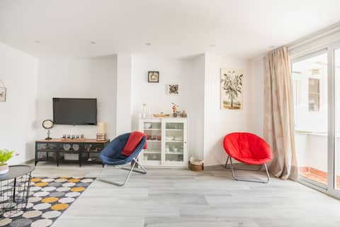 Top performing Airbnb: In the historic center with free parking. in Sevilla