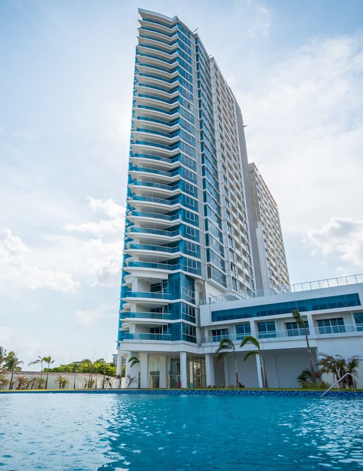 Fabulous apartment facing the sea royal Palm P17 — 2 bedroom vacation rental in Nueva Gorgona