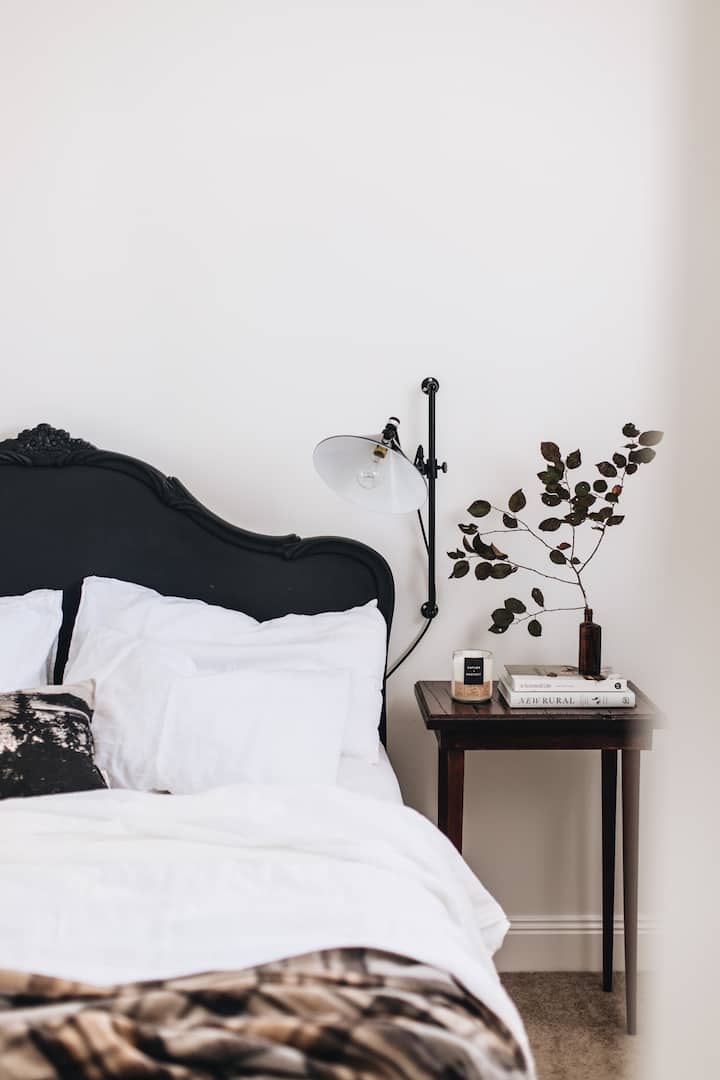 Picketts Cottage - Changamkia kitandani kwa kutumia mashuka mazuri ya Ulaya.