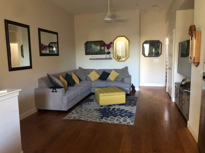 Unique&spacious Townhouse Steps Away From Mill Ave - Tempe, AZ