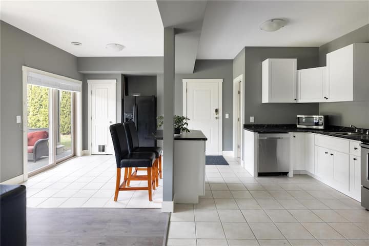 Modern 2 Bedroom Luxury Suite