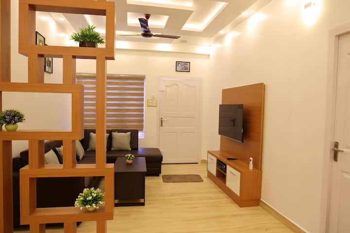 2 Br Ac Space W/ Serene View Of Paddy-mountains - Pathanamthitta