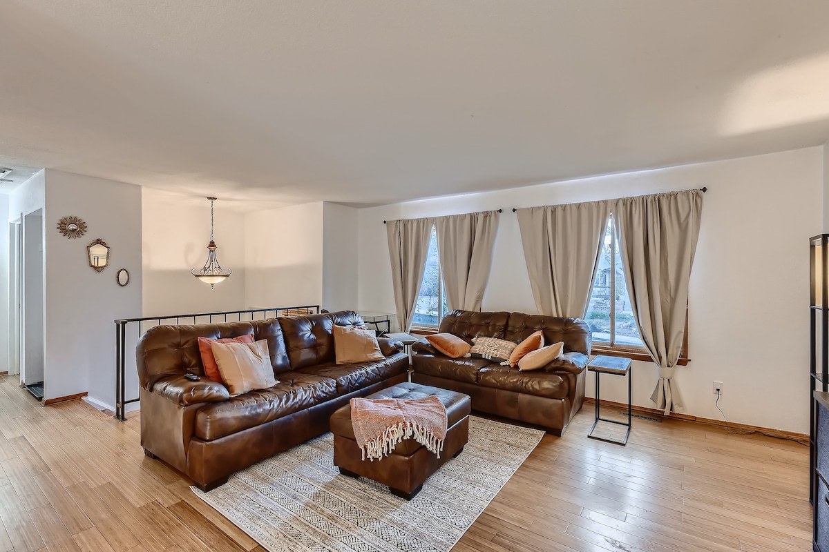 ¡Sala de estar en la planta superior!