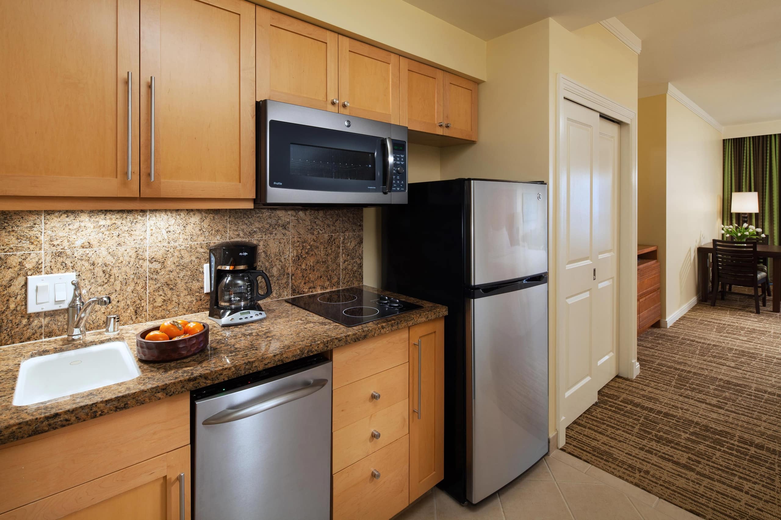 Condo in Lahaina · ★5.0 · Studio · 2 beds · 1 bath - Image 34