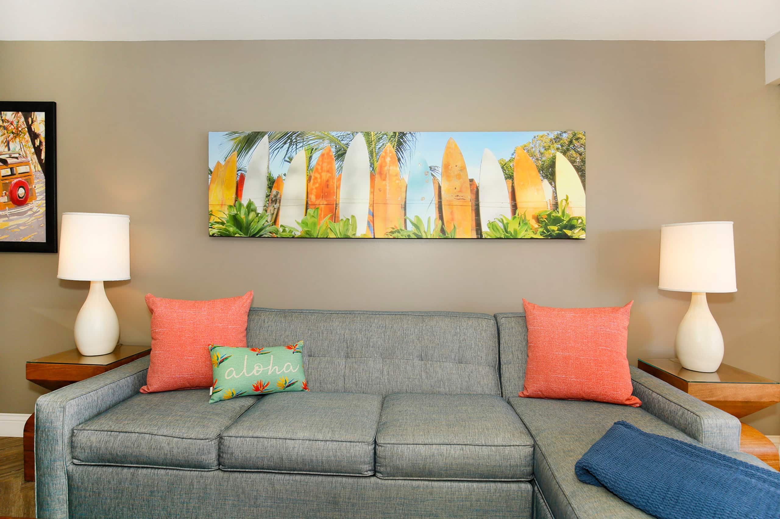 Condo in Honolulu · ★4.87 · 2 bedrooms · 4 beds · 2 private baths - Image 3