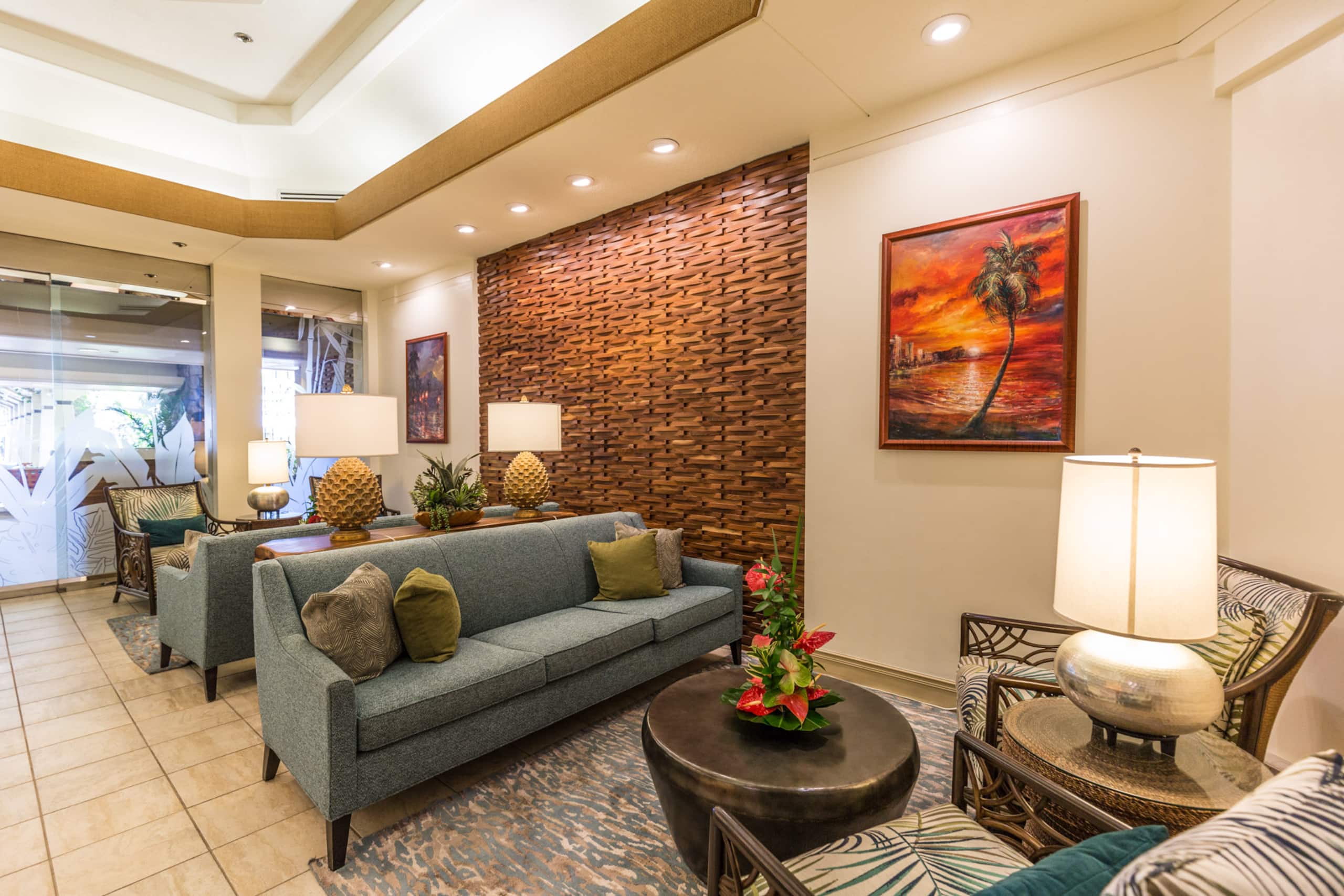 Condo in Honolulu · ★4.87 · 2 bedrooms · 4 beds · 2 private baths - Image 41