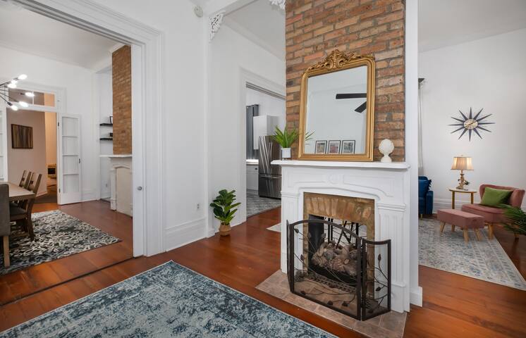 Beautifully updated New Orleans home * sleeps 10 * gallery image 4