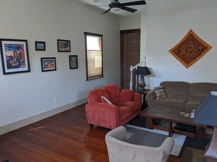Spacious High Ceilings Near Marigny And St Claude! - New Orleans, LA