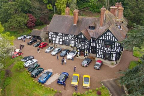 Country Manor House 10 Bedrooms Sleeps 20