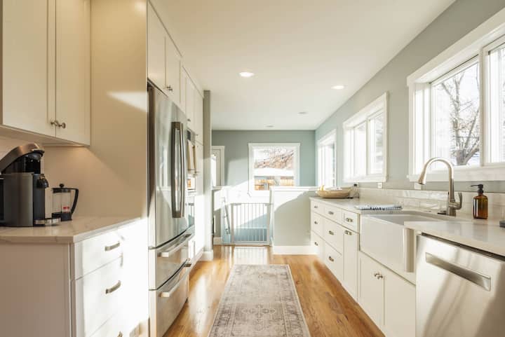 Beautiful North End Modern Home! - Boise, ID