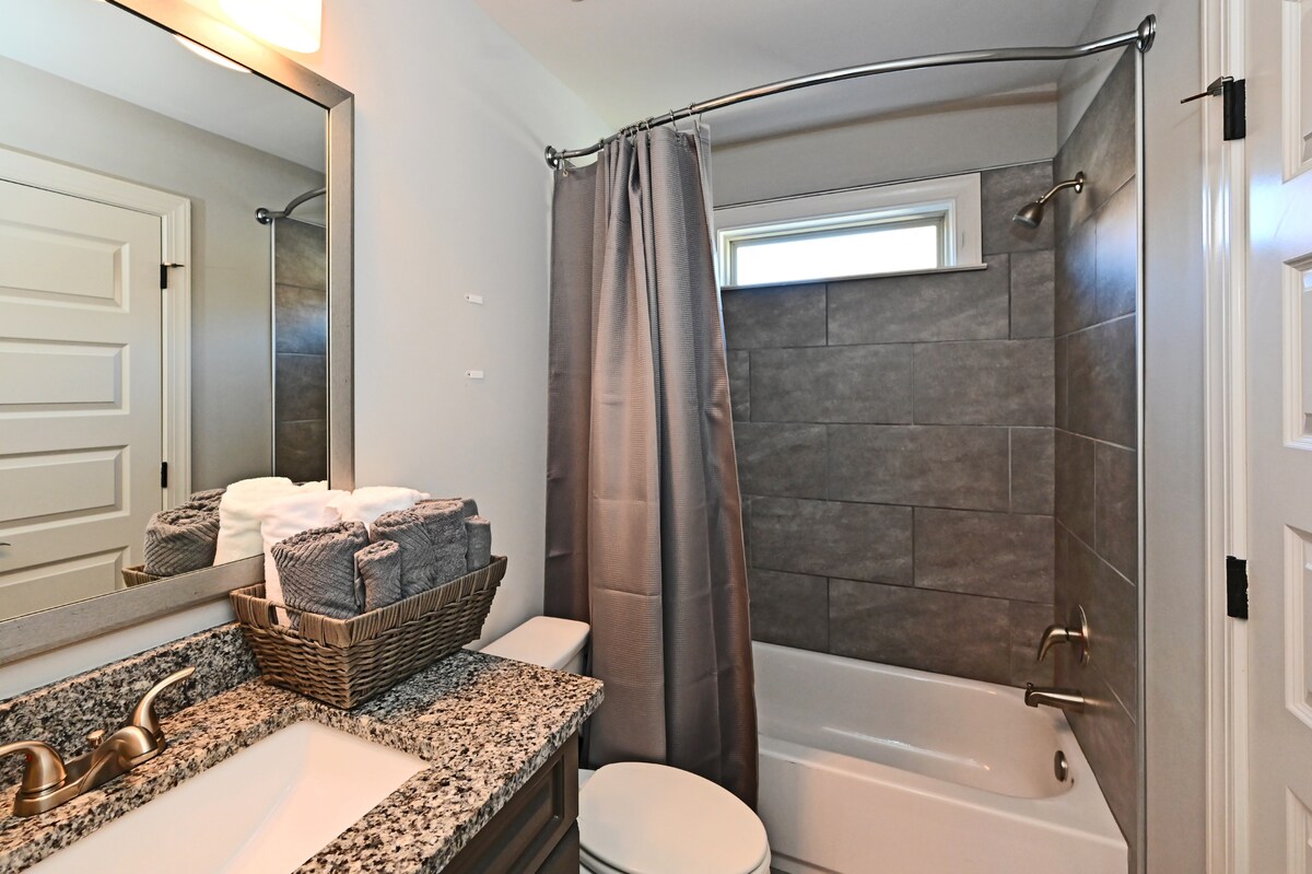 Relaxing 5-bed retreat!