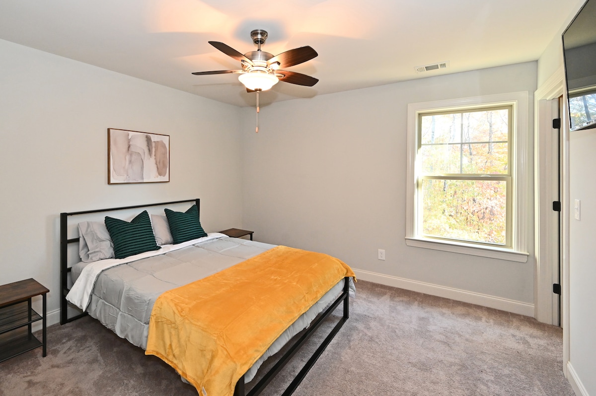 Relaxing 5-bed retreat!