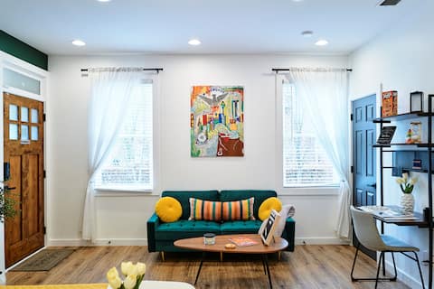 Studio BOHO-Free Parking-Beltline-Romantic-Games