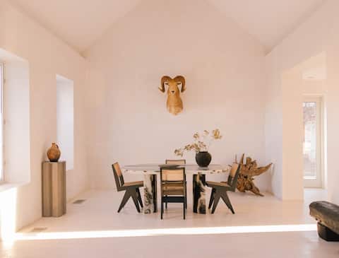 Highland Adobe - A retreat in the heart of Marfa