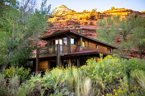 40 Acre Escalante Canyon Guest House