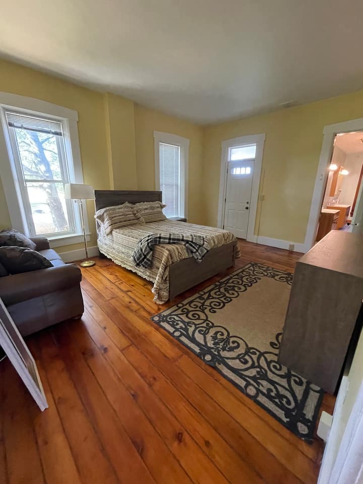 غرفة النوم 1