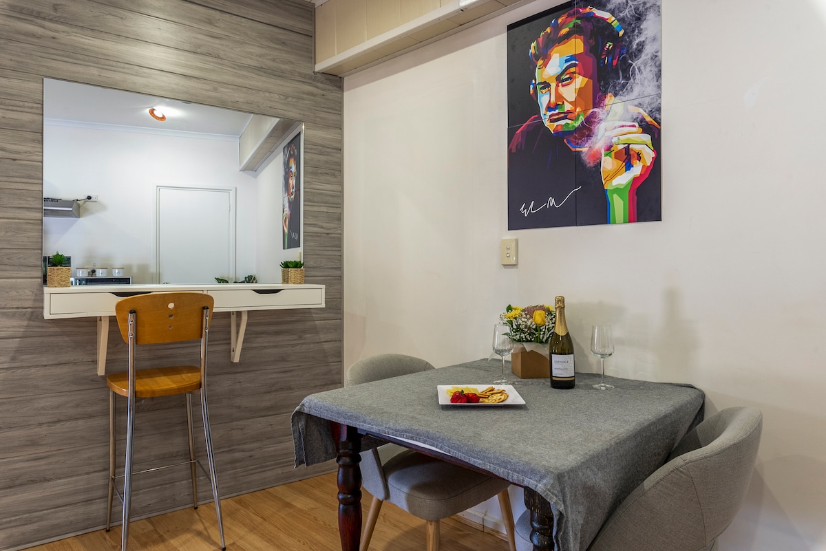 Spacious & Modern Studio in the Heart of Gawler
